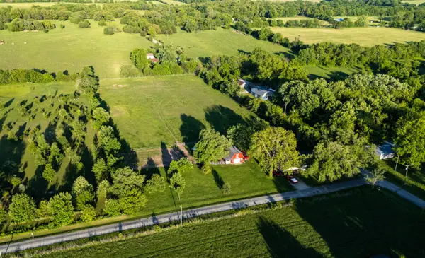 602 E Sanders Street, Miller, MO 65707