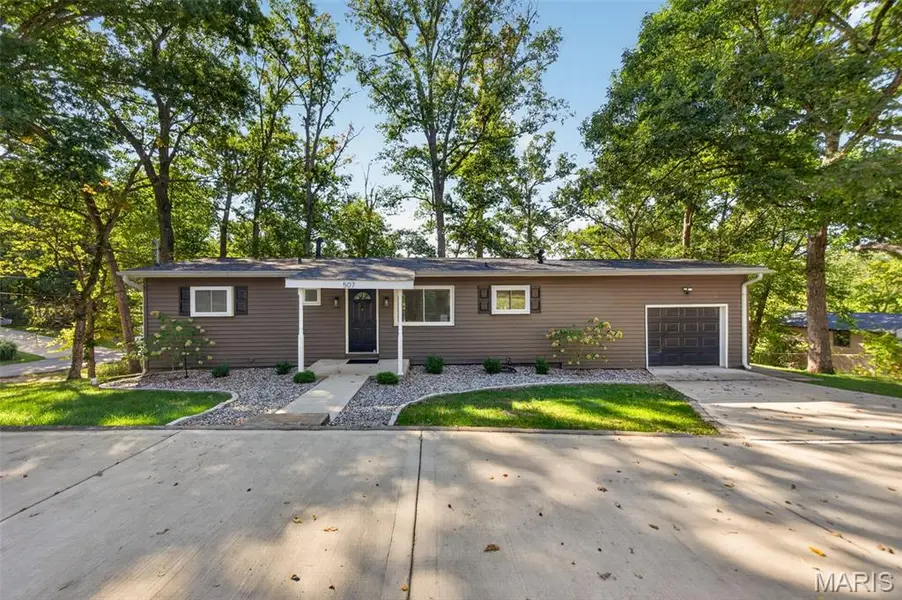 507 Charlotte PL, O'fallon, MO 63366