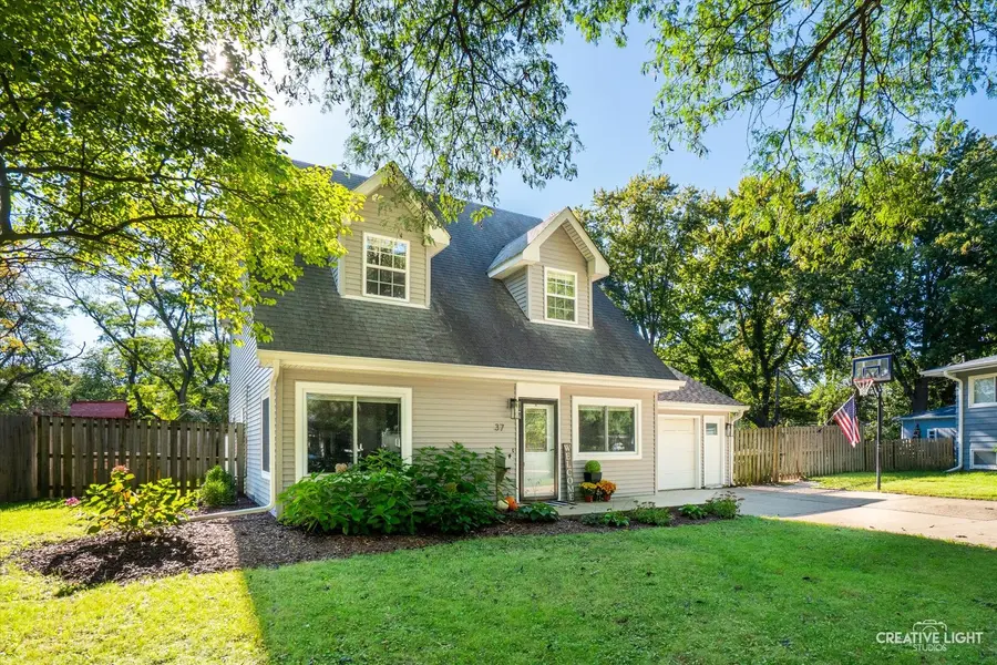 37 S Bereman RD, Montgomery, IL 60538