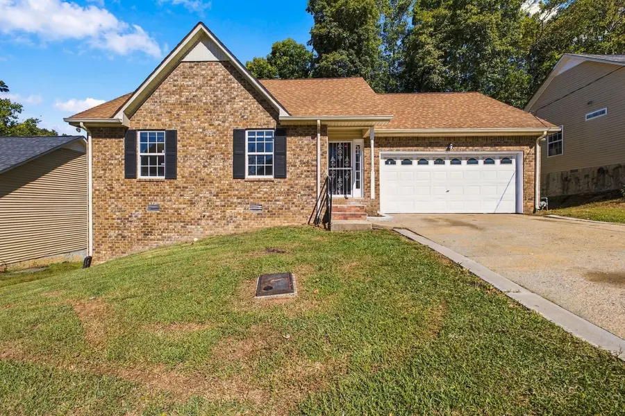 1032 Blue Mountain Ln, Antioch, TN 37013