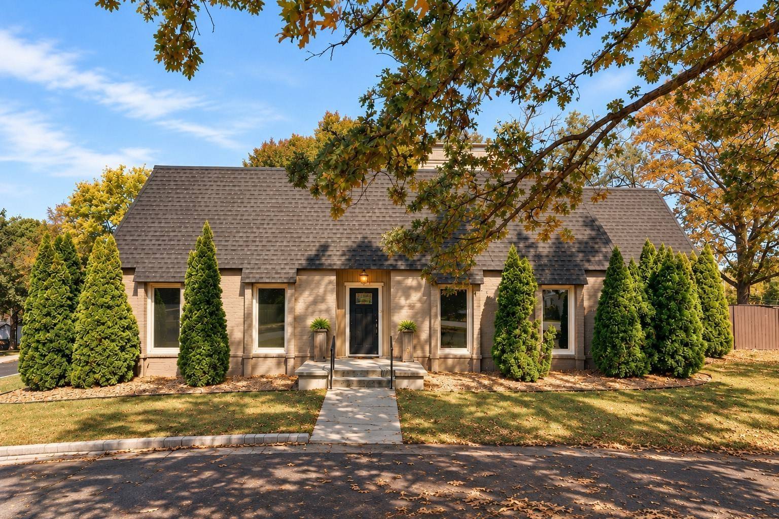715 Westwood Dr, Lebanon, TN 37087
