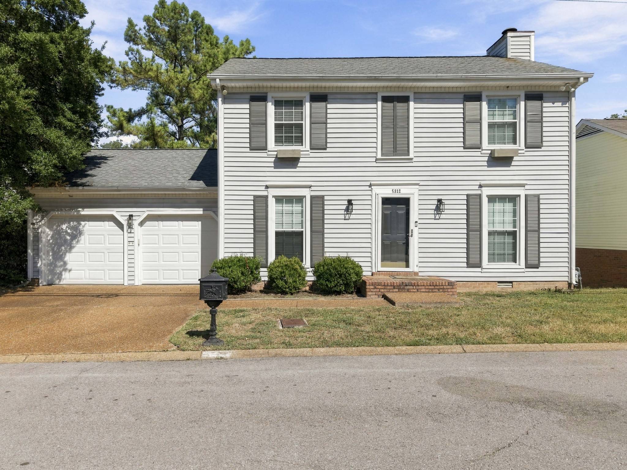 5312 Village Way, Nashville, TN 37211