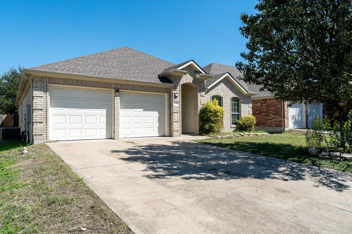 240 King Elder LN, Leander, TX 78641