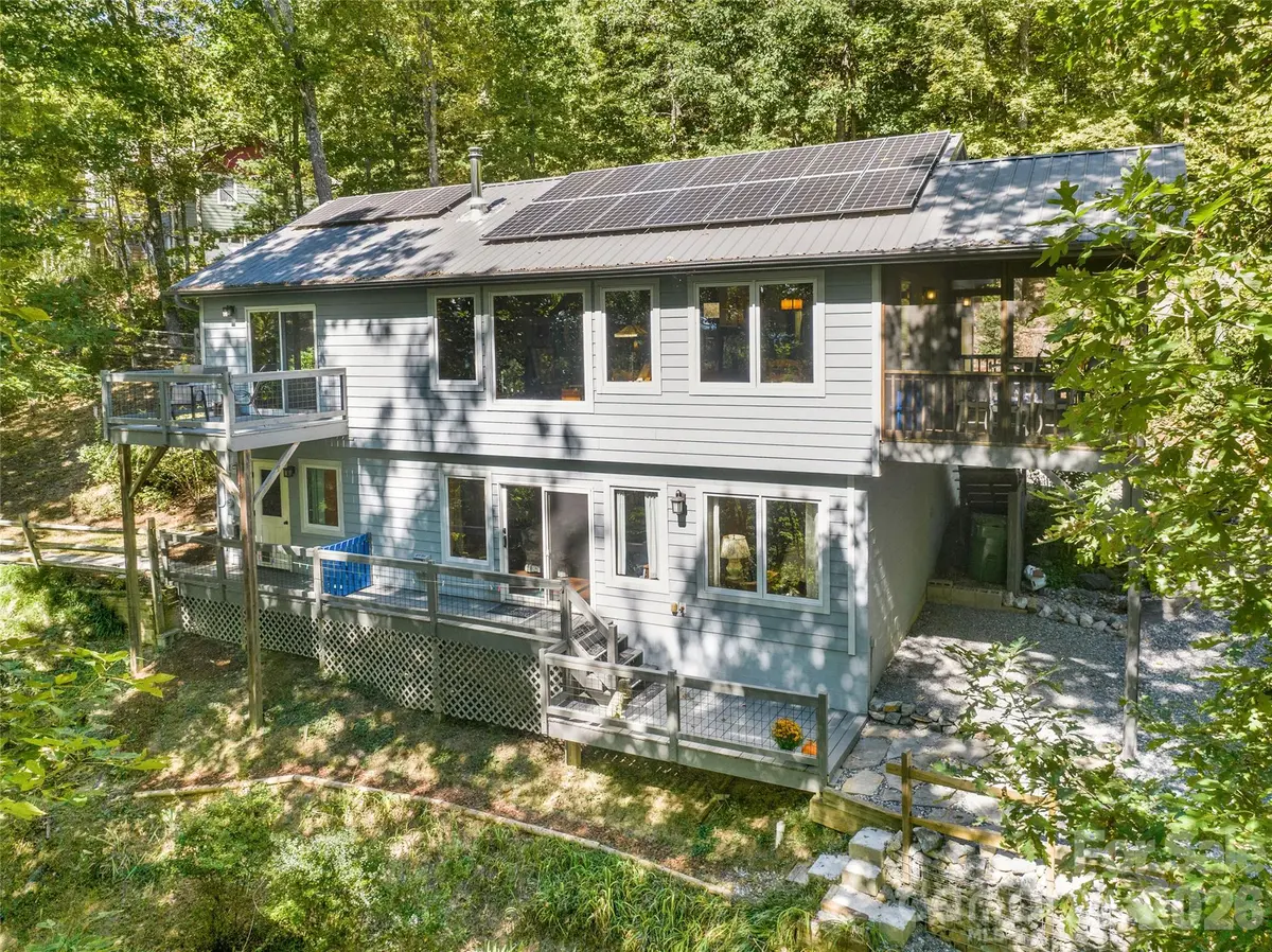 115 Laurel Wood DR, Mars Hill, NC 28754