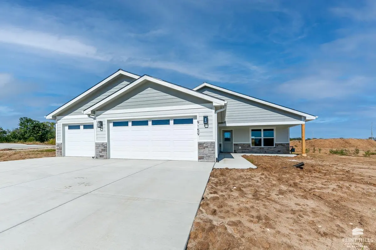 9159 Camp CT, Manhattan, KS 66502