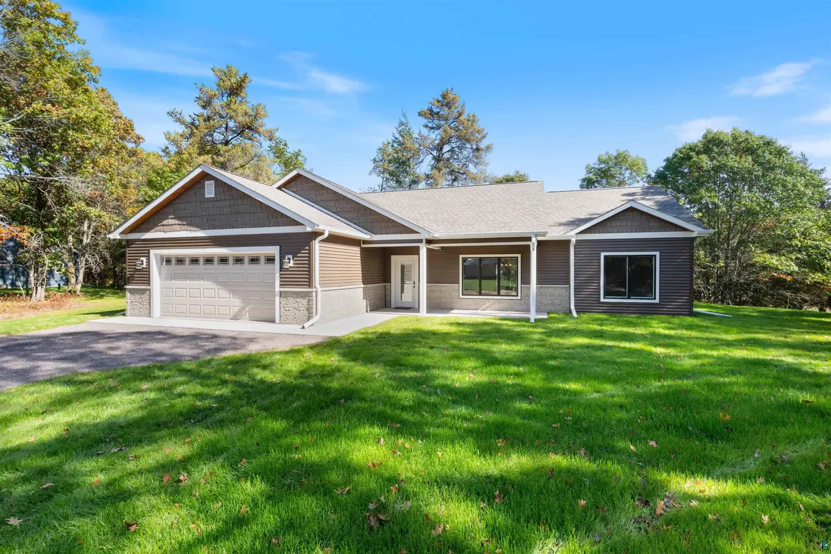 11818 S Heidtke Dr, Solon Springs, WI 54873
