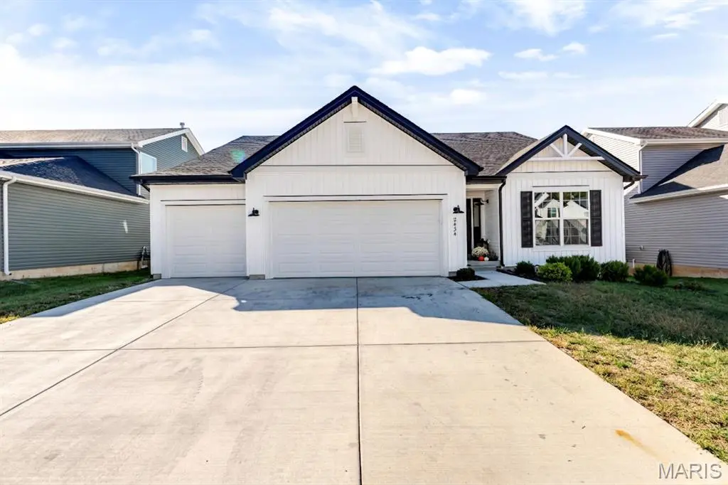 2434 Chukka DR, Eureka, MO 63025