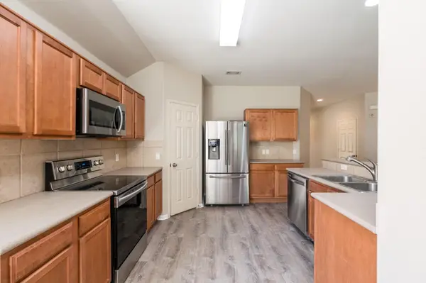 240 King Elder LN, Leander, TX 78641