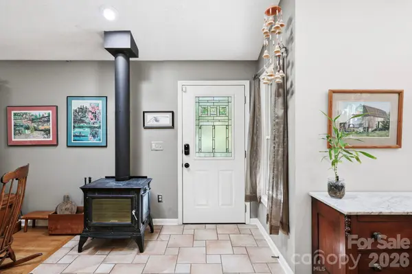 266 Independence BLVD, Asheville, NC 28805