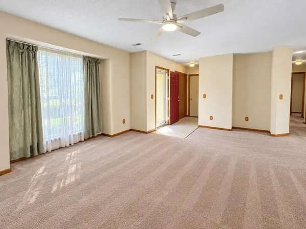 1007 Chelsea CT, Warrensburg, MO 64093