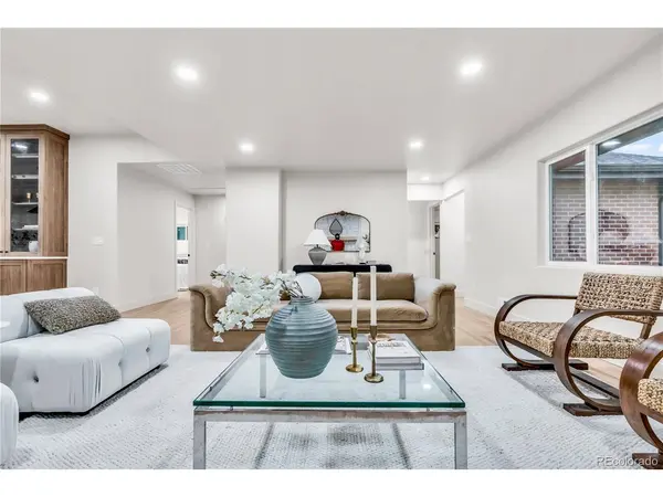 3091 S Holly, Denver, CO 80222