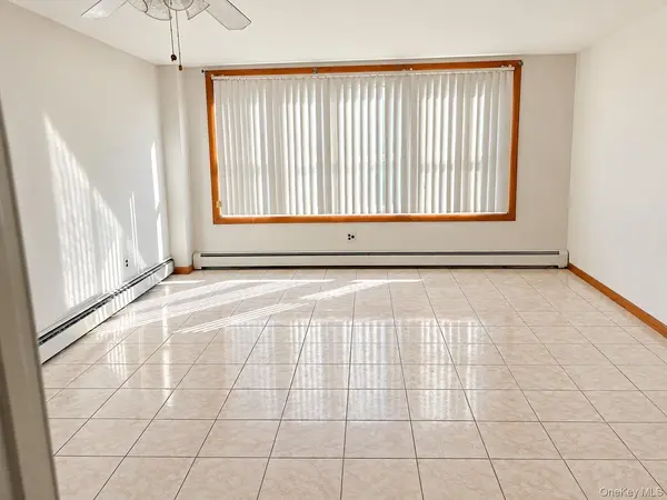 1519 Gillespie AVE, Bronx, NY 10461