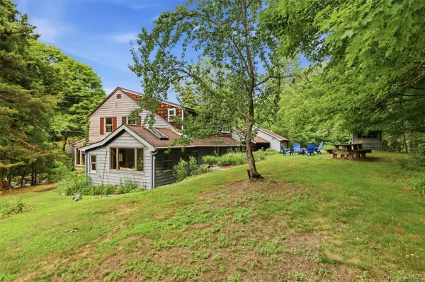 4230 Atwood RD, Stone Ridge, NY 12484
