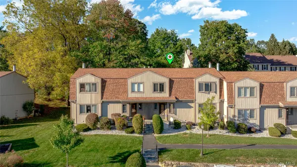 5 High Meadow TRL, Peekskill, NY 10566