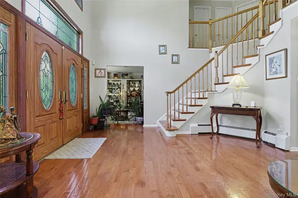 12 Stark CT, New City, NY 10956