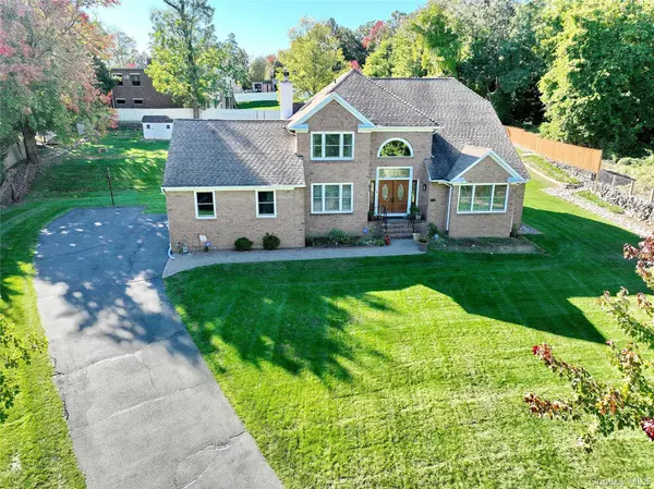 12 Stark CT, New City, NY 10956