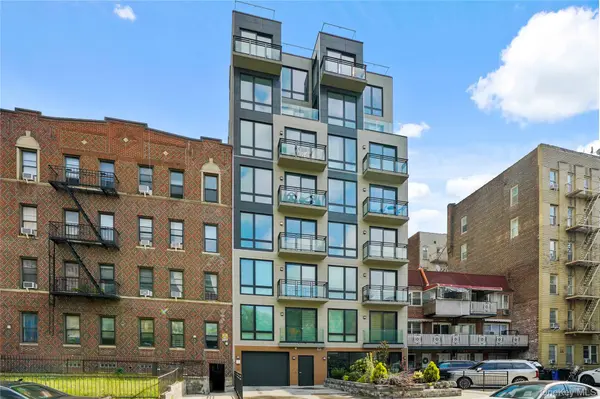 379 Ocean Pkwy #3A, Brooklyn, NY 11218