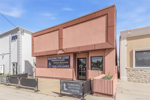 816 Hempstead TPKE, Franklin Square, NY 11010