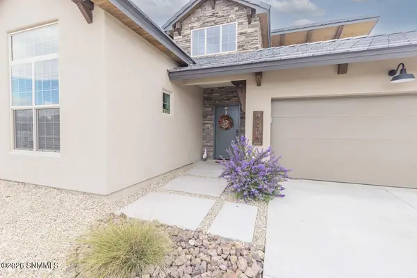6616 Blackbird RD, Las Cruces, NM 88012