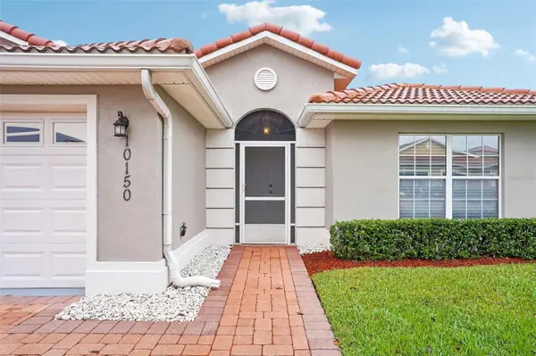 10150 MAINSAIL DR, Oxford, FL 34484