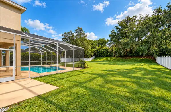 5104 WHISPERING LEAF TRL, Valrico, FL 33596