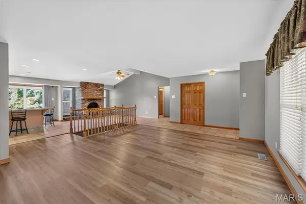 3502 Rue De Renard, Florissant, MO 63034