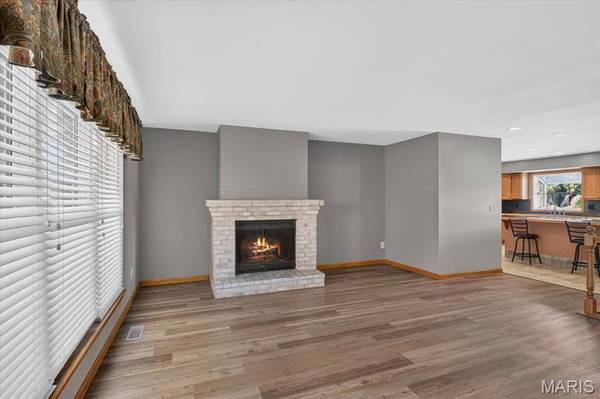 3502 Rue De Renard, Florissant, MO 63034