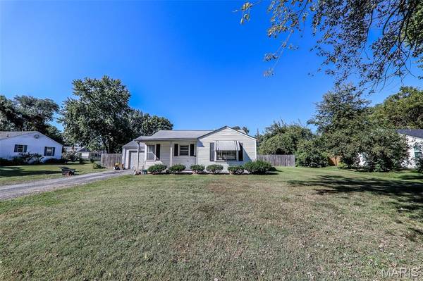 1819 N 16th ST, Swansea, IL 62226
