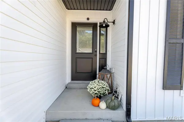 2434 Chukka DR, Eureka, MO 63025
