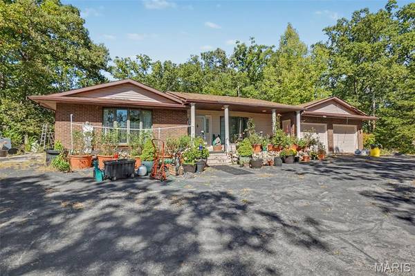 26169 Dry Fork RD, Warrenton, MO 63383
