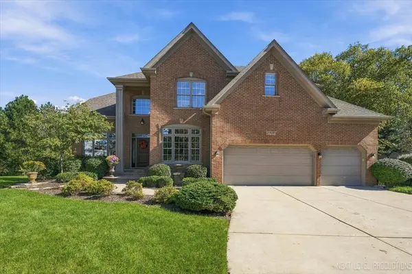 2308 Hancock CT, Naperville, IL 60564
