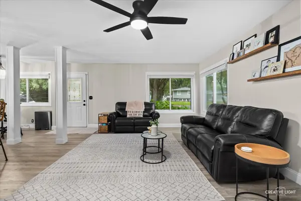 37 S Bereman RD, Montgomery, IL 60538