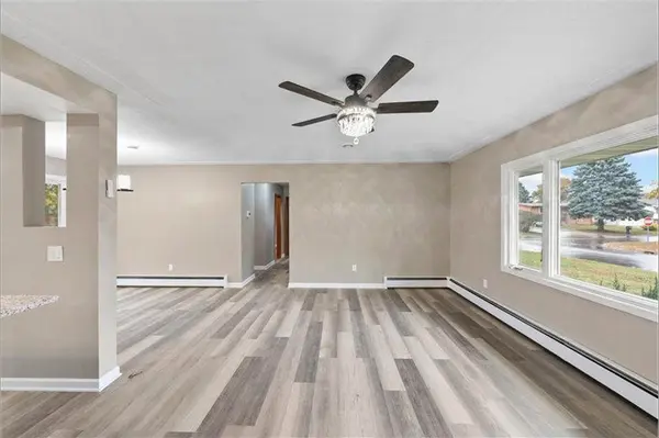8033 Georgia AVE N, Brooklyn Park, MN 55445