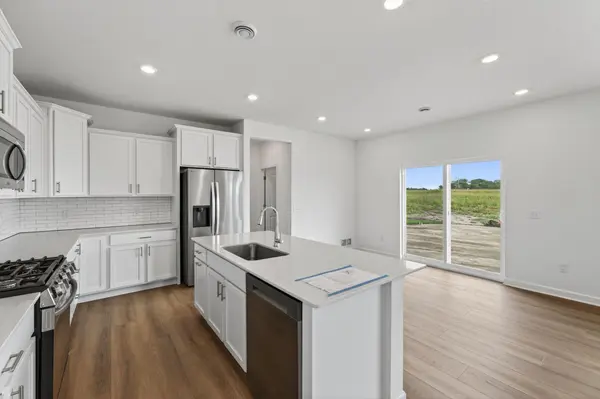 7628 Lotus LN, Lino Lakes, MN 55038