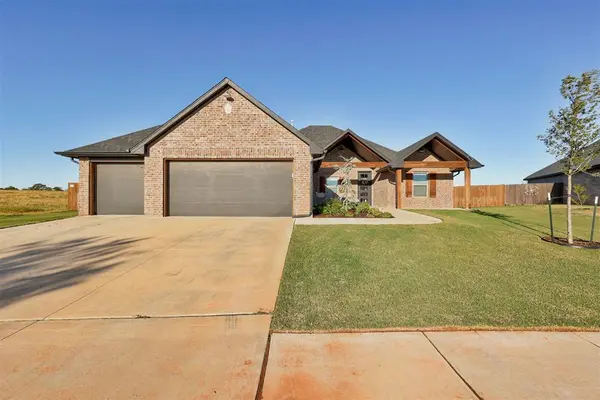 10801 Highland DR, Yukon, OK 73099