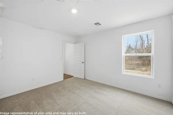 12812 Florence LN, Yukon, OK 73099
