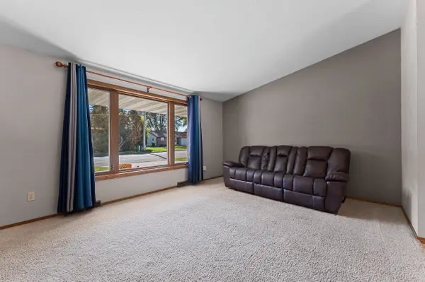 2838 WOODALE AVE, Green Bay, WI 54313