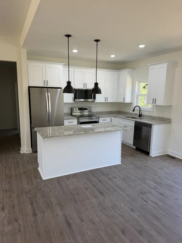 72 Ralph Travis Lane, Erin, TN 37061