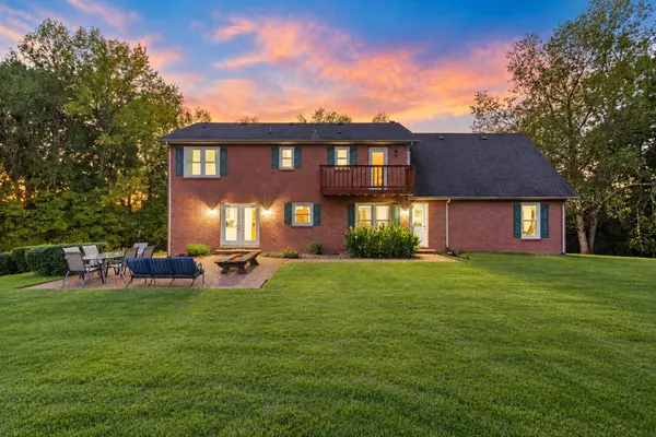 7120 Boone St, Fairview, TN 37062