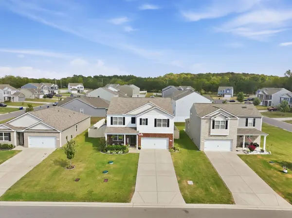 105 William Dylan Dr, Murfreesboro, TN 37129