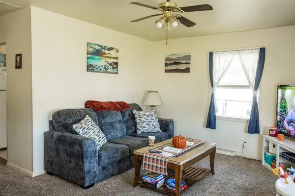 656-658 S Front St, Salina, KS 67401