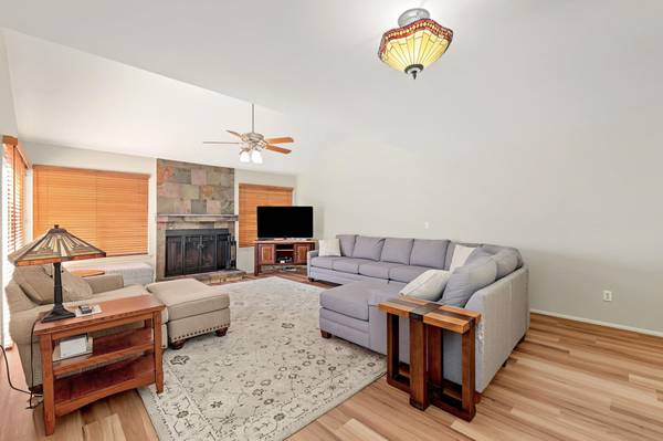 8201 E Harry St Unit #1803, Wichita, KS 67207