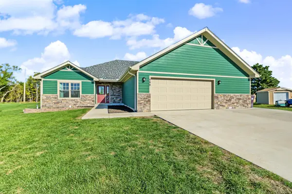 900 Emerald Drive, Lindsborg, KS 67456