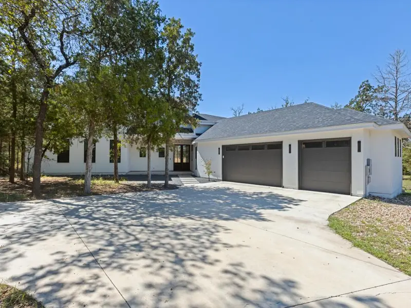 103 Mills Crossing, Bastrop, TX 78602