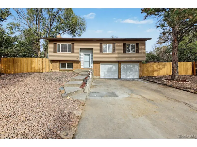 1297 Hathaway, Colorado Springs, CO 80915