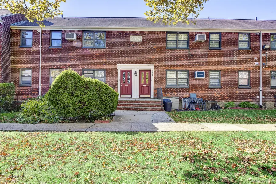 163-56 17th AVE #4-323, Whitestone, NY 11357