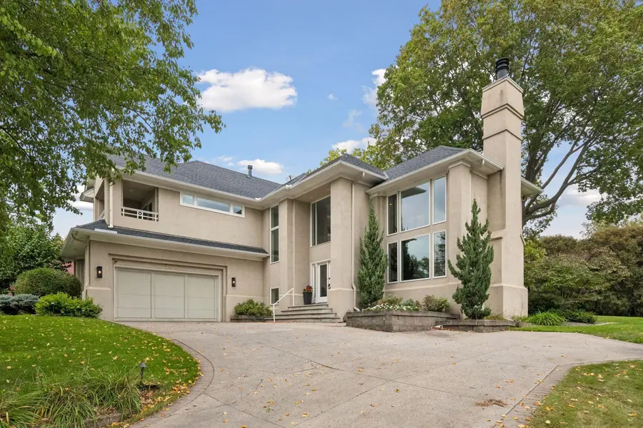 2323 Huntington Point RD W, Minnetonka Beach, MN 55391