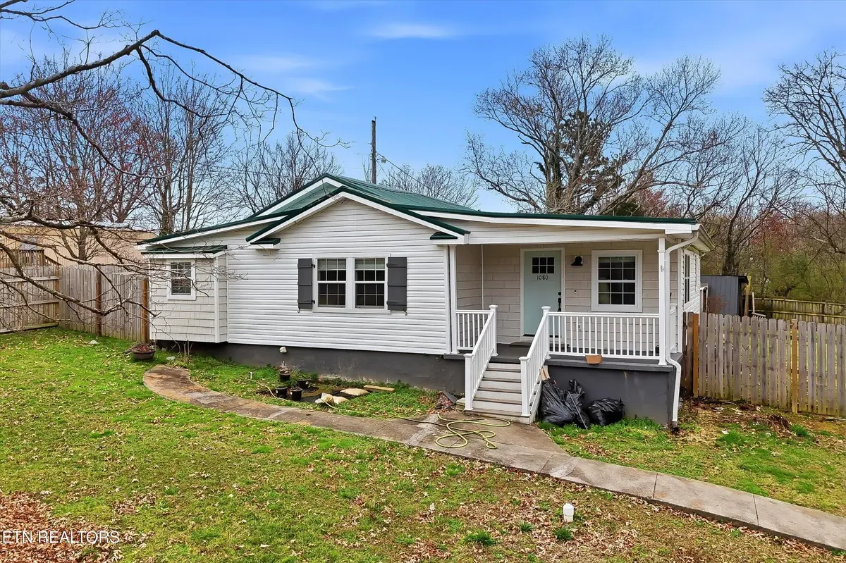 1080 6th St, Cleveland, TN 37311