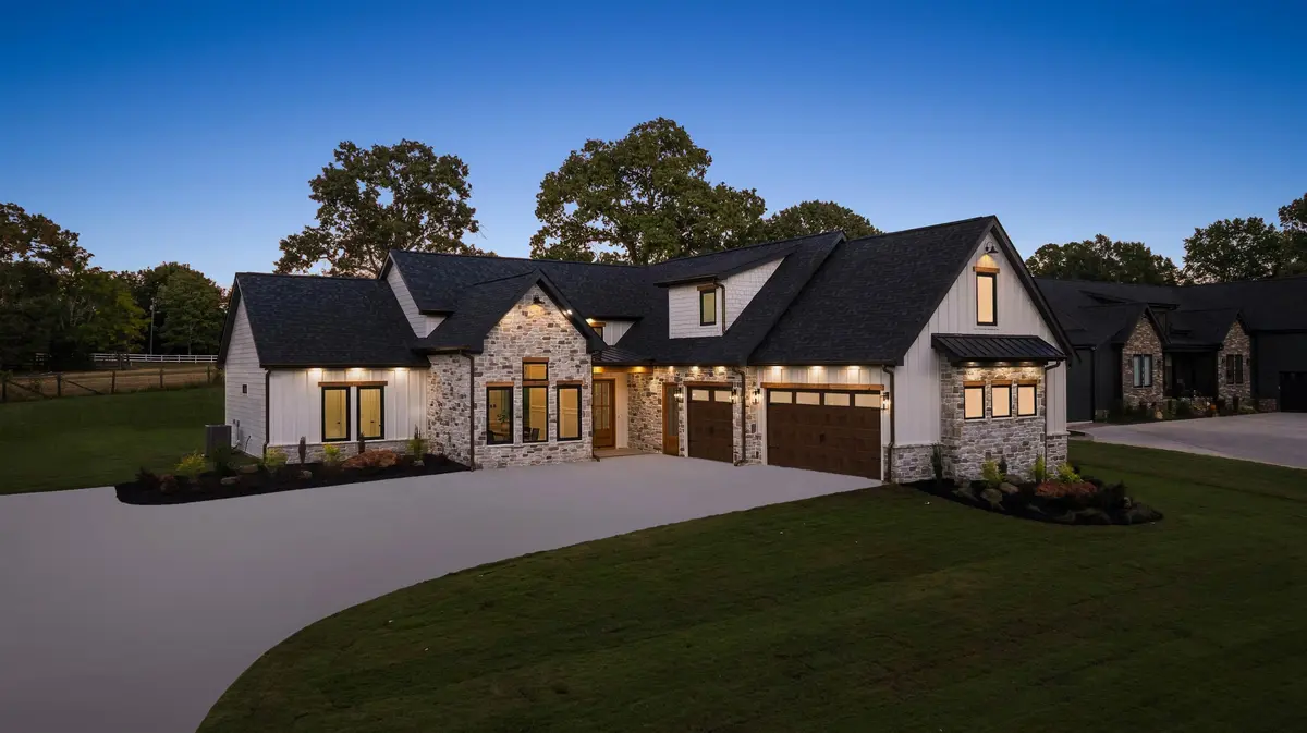 110 Marseille DR, Simpsonville, SC 29680