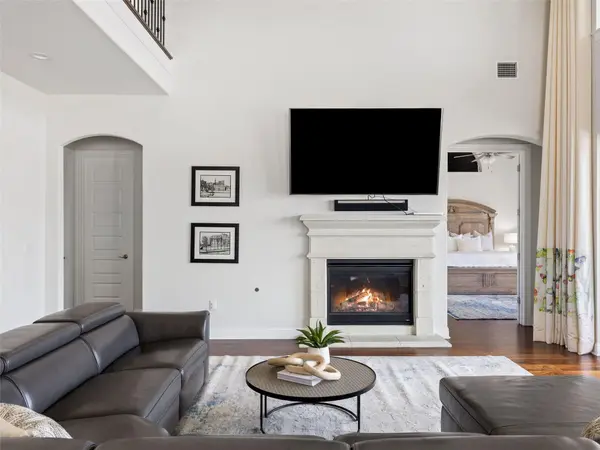 2301 Fossetta View, Leander, TX 78641